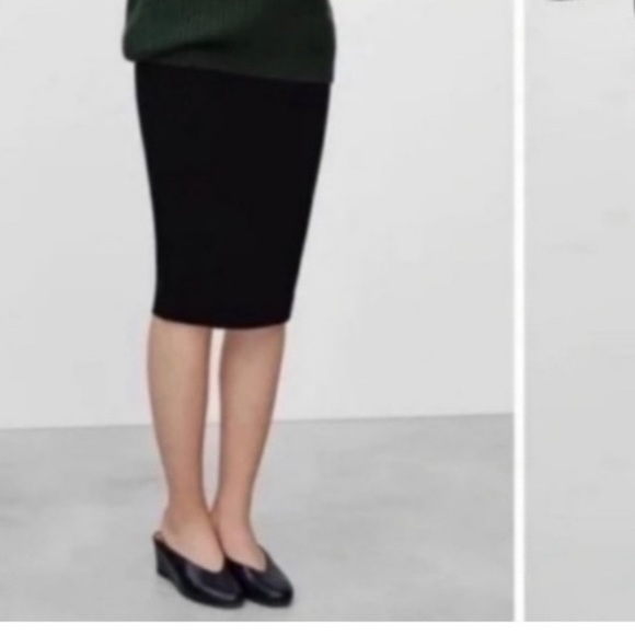 Wilfred black jersey knit stretch pencil skirt size XS - Picture 2 of 8